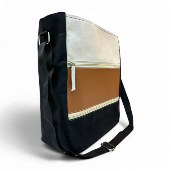 MetroStyle Crossbody 6